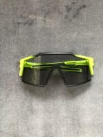 Lunettes de Soleil Sport Futuristes – Style et Performance 044