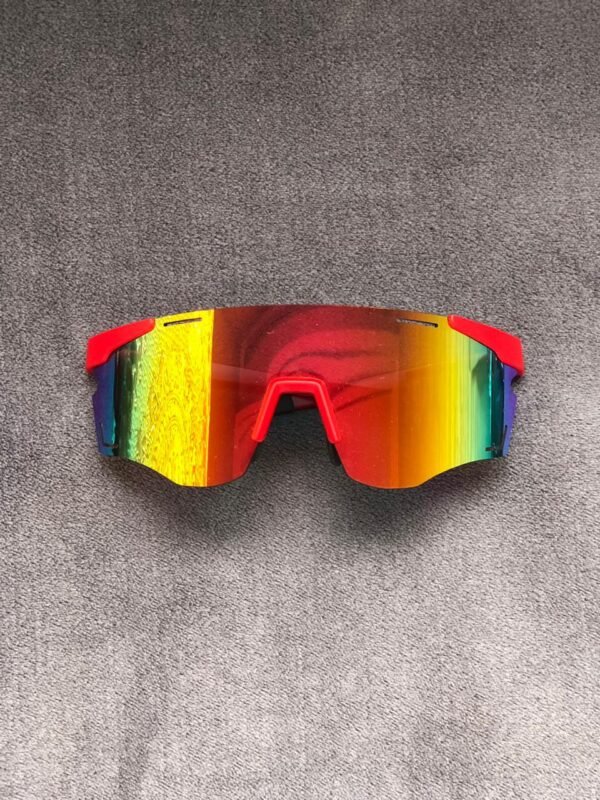 Lunettes de Soleil Sport Futuristes – Style et Performance 088